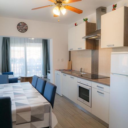 Apartments Zubcic 티스노 외부 사진