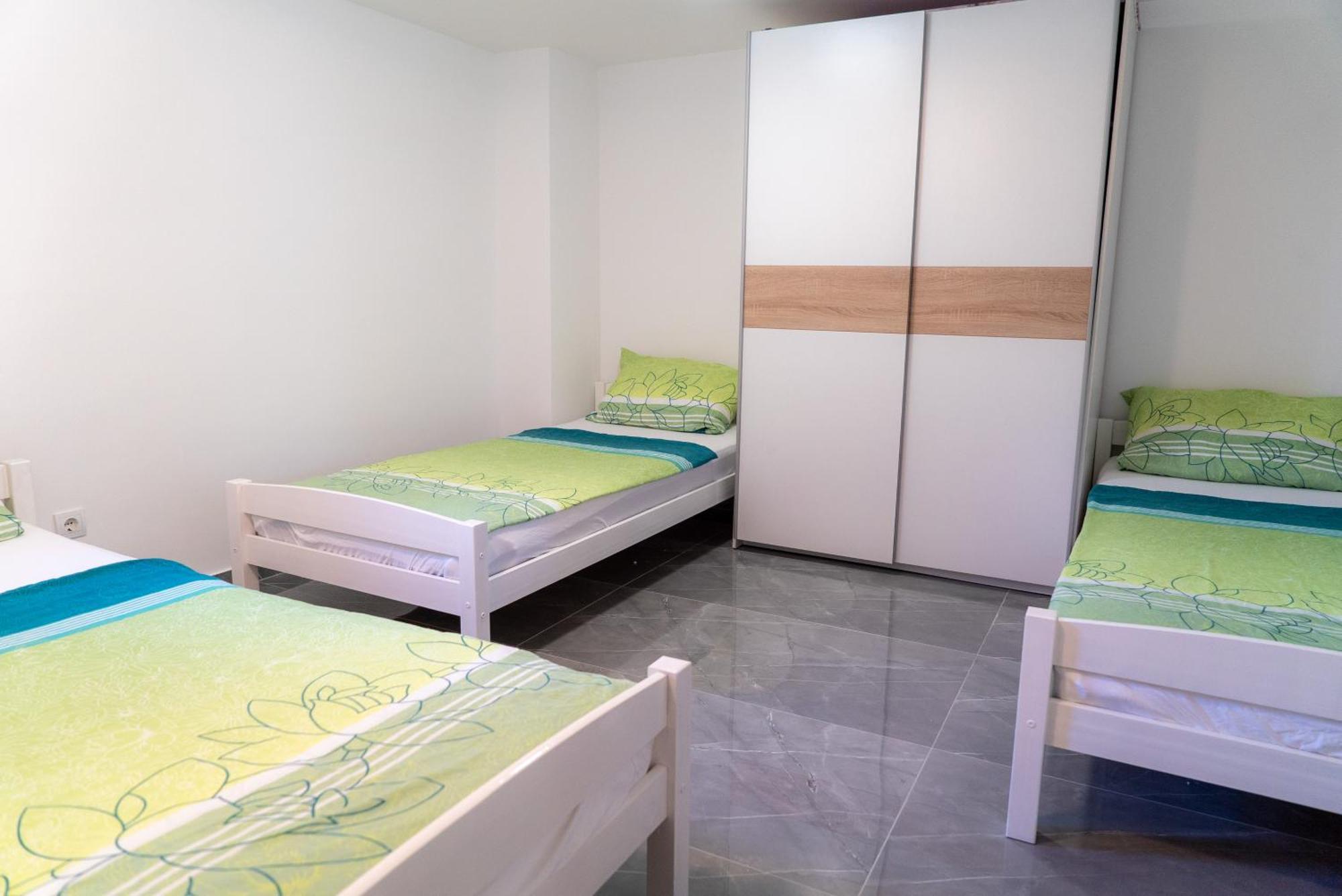 Apartments Zubcic 티스노 외부 사진